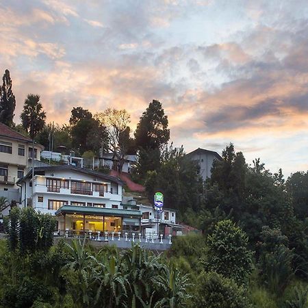 Heaven Seven Kandy Exterior foto